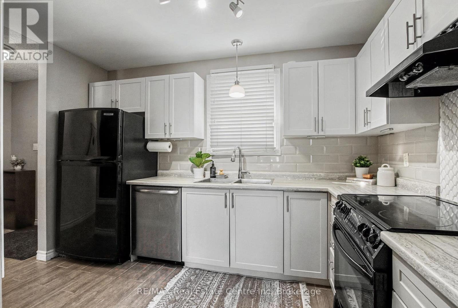 39 - 175 Cedar Street, Cambridge, Ontario  N1S 4X9 - Photo 11 - X12753178