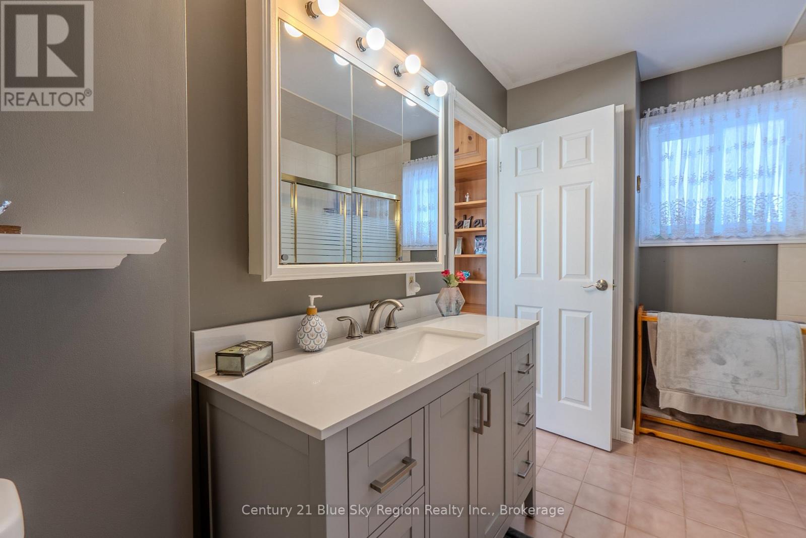 17 Sunrise Lane, Powassan, Ontario  P0H 1Z0 - Photo 25 - X12735190