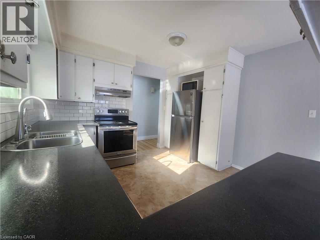 131 Doon Road Unit# A, Kitchener, Ontario  N2G 3E1 - Photo 6 - 40802324