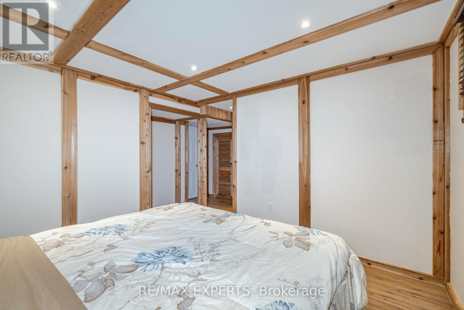 1139 Belle Aire Beach Road, Innisfil, Ontario  L0L 1C0 - Photo 32 - N12745138