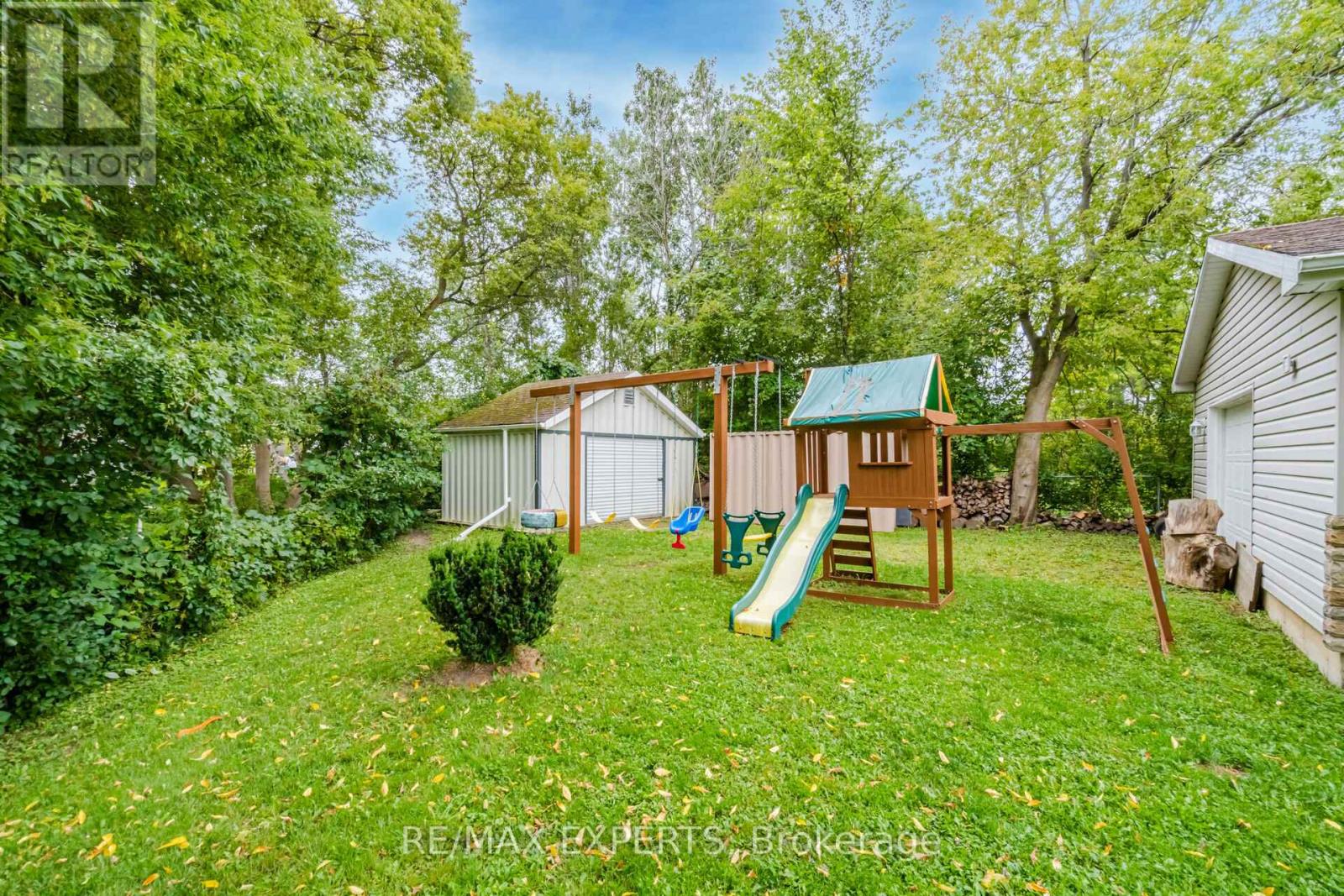 1139 Belle Aire Beach Road, Innisfil, Ontario  L0L 1C0 - Photo 41 - N12745138