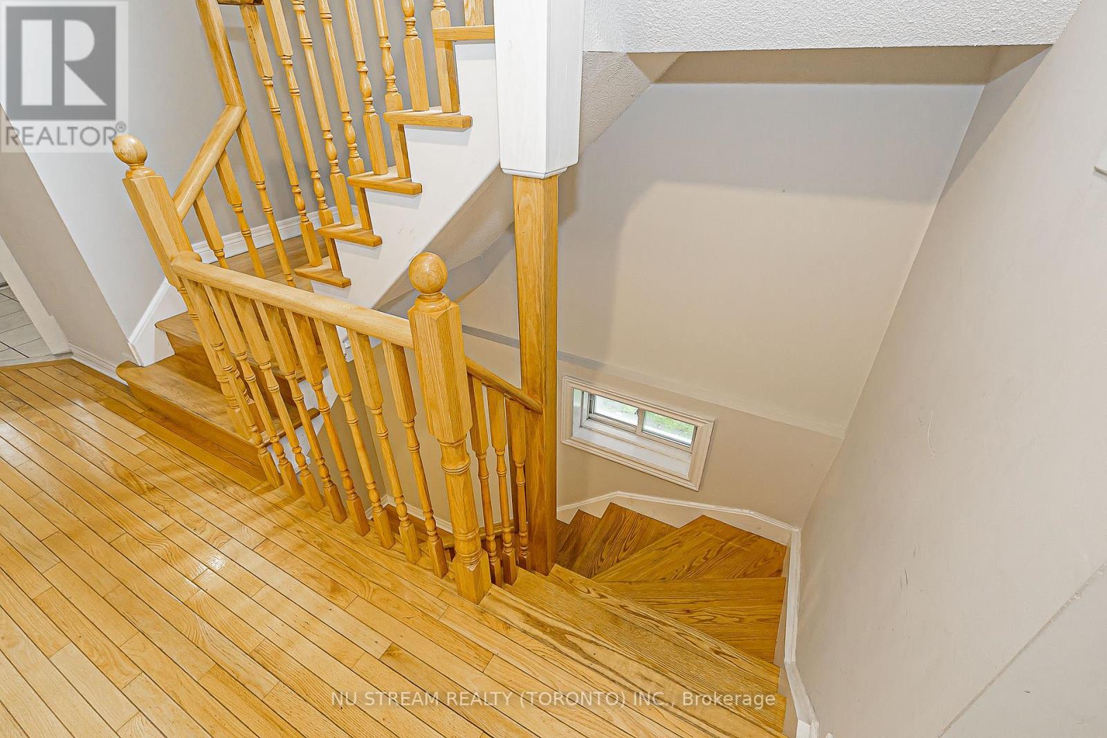 46 Country Glen Road, Markham, Ontario  L6B 1B5 - Photo 35 - N12742146