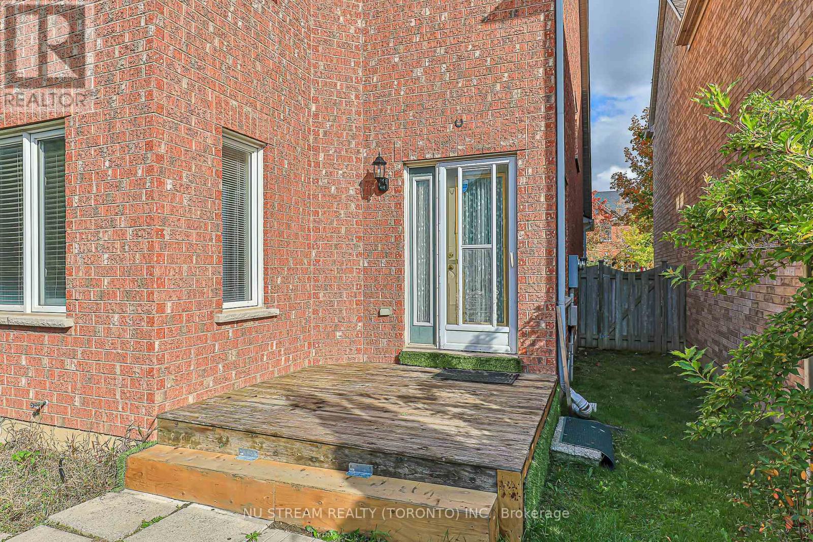 46 Country Glen Road, Markham, Ontario  L6B 1B5 - Photo 47 - N12742146