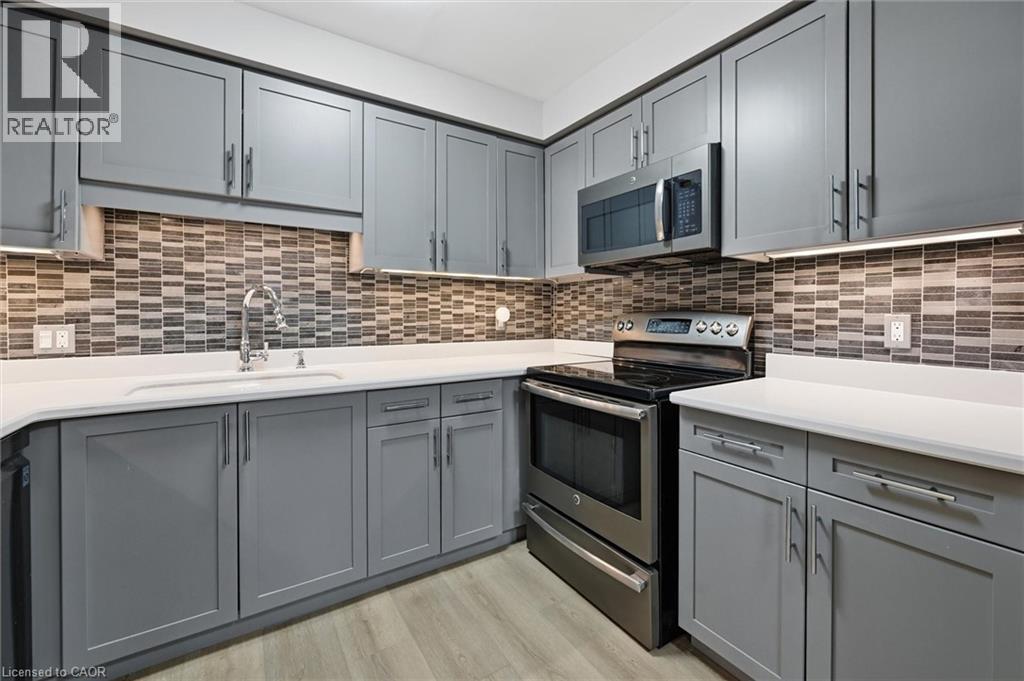 4194 Longmoor Drive Unit# 9, Burlington, Ontario  L7L 5E3 - Photo 12 - 40799896