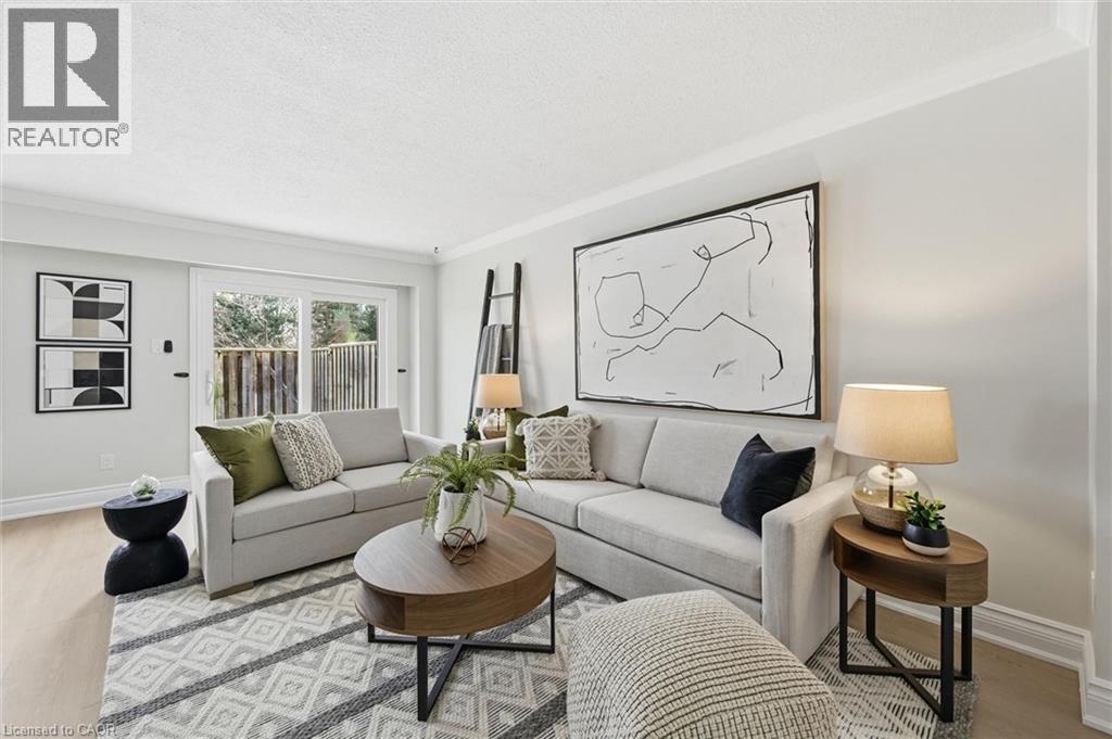 4194 Longmoor Drive Unit# 9, Burlington, Ontario  L7L 5E3 - Photo 4 - 40799896