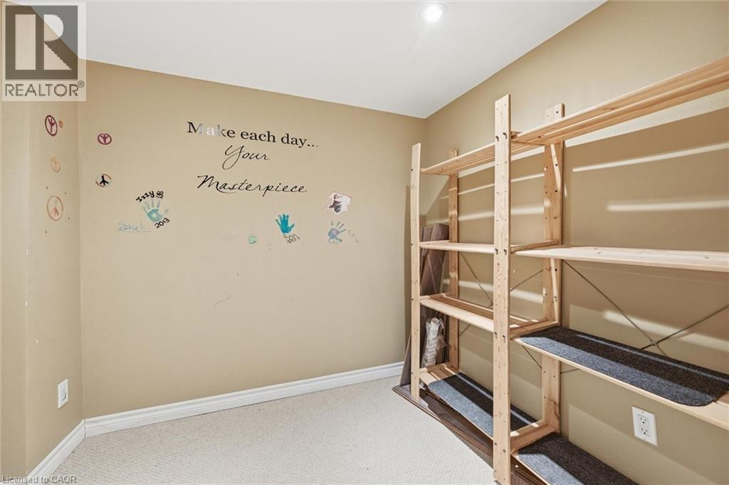 4194 Longmoor Drive Unit# 9, Burlington, Ontario  L7L 5E3 - Photo 30 - 40799896