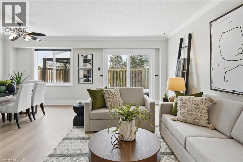 4194 Longmoor Drive Unit# 9, Burlington, Ontario  L7L 5E3 - Photo 5 - 40799896