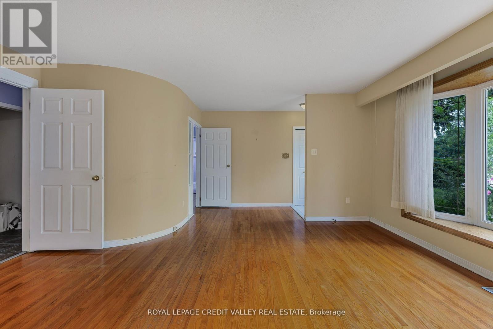 254 Bartley Bull Parkway, Brampton, Ontario  L6W 2L1 - Photo 11 - W12553994