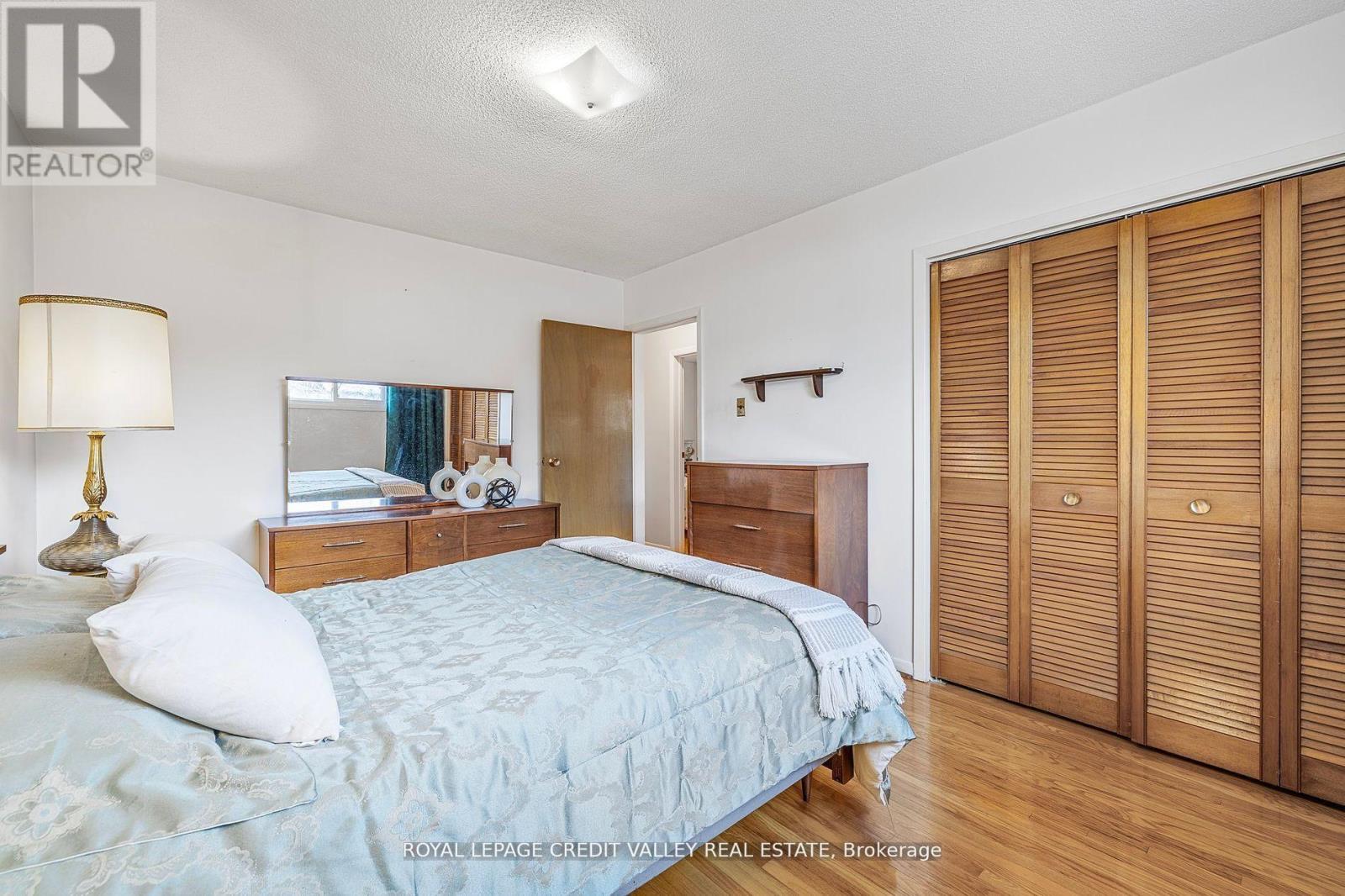 82 Terra Cotta Crescent, Brampton, Ontario  L6W 1C1 - Photo 24 - W12197812