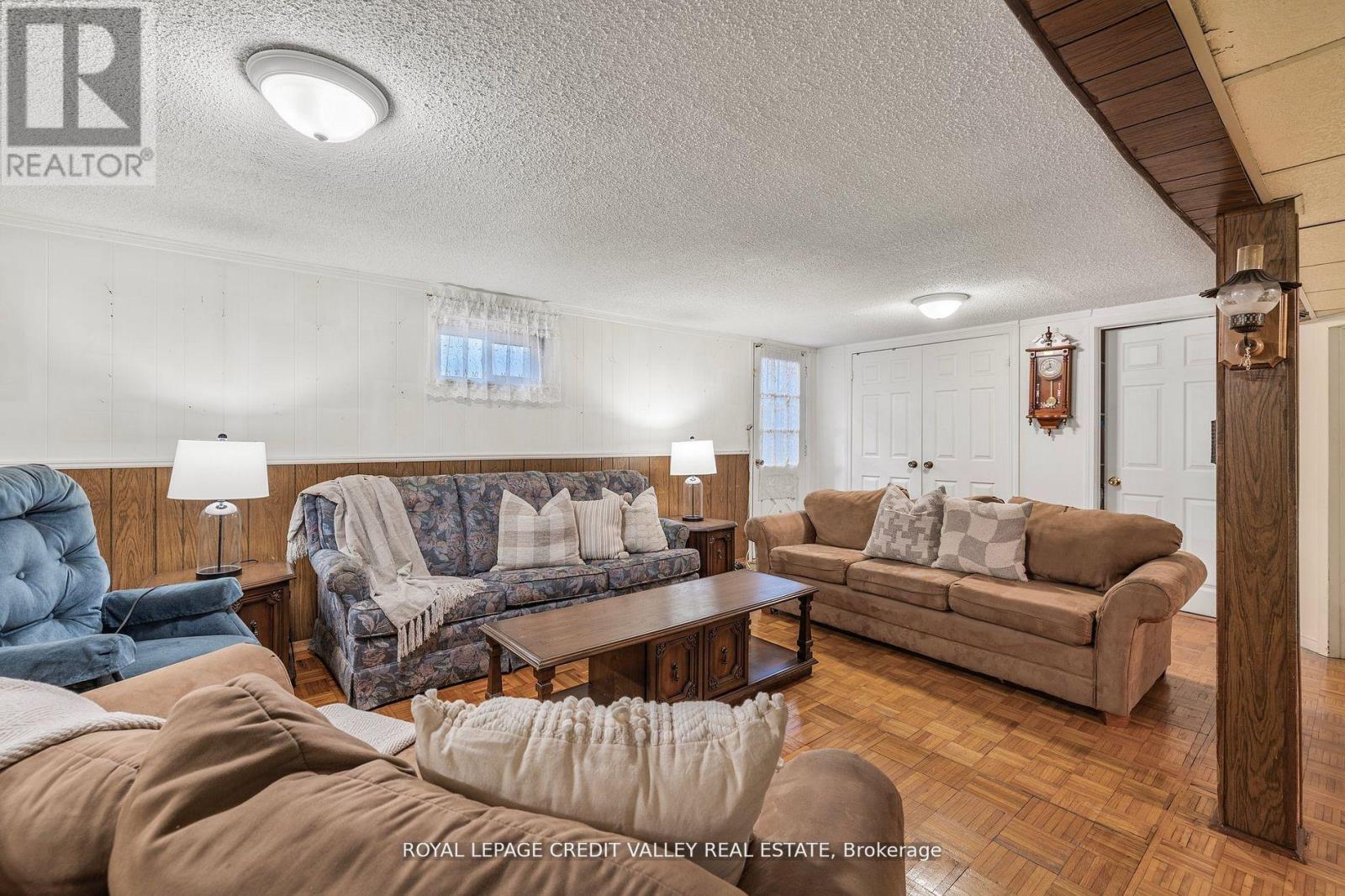 82 Terra Cotta Crescent, Brampton, Ontario  L6W 1C1 - Photo 31 - W12197812