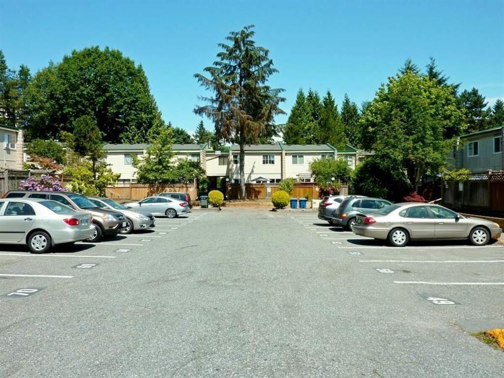 128 15225 105 AVENUE, Surrey, British Columbia