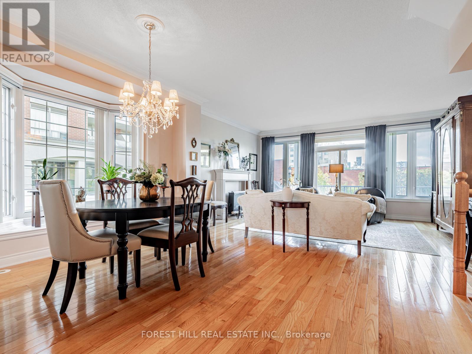 Th-A - 2 Clairtrell Road, Toronto, Ontario  M2N 7H5 - Photo 14 - C12752856