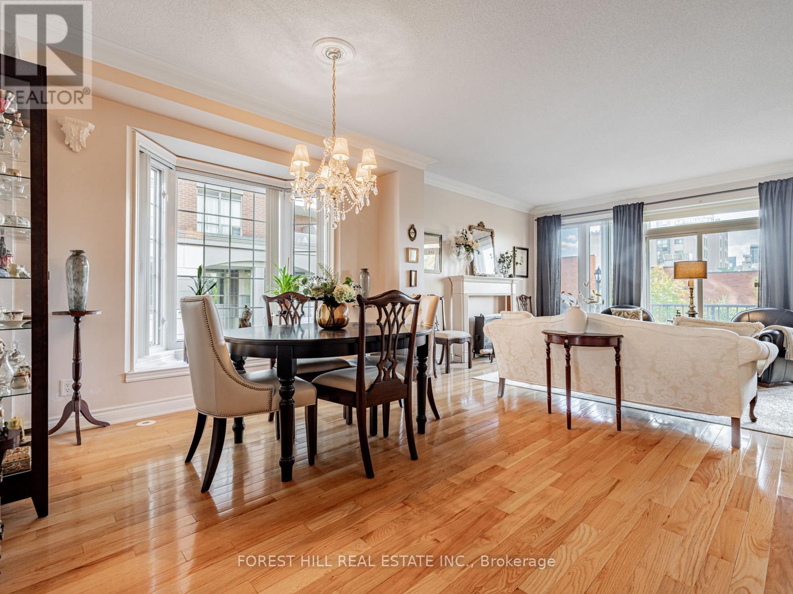 Th-A - 2 Clairtrell Road, Toronto, Ontario  M2N 7H5 - Photo 18 - C12752856