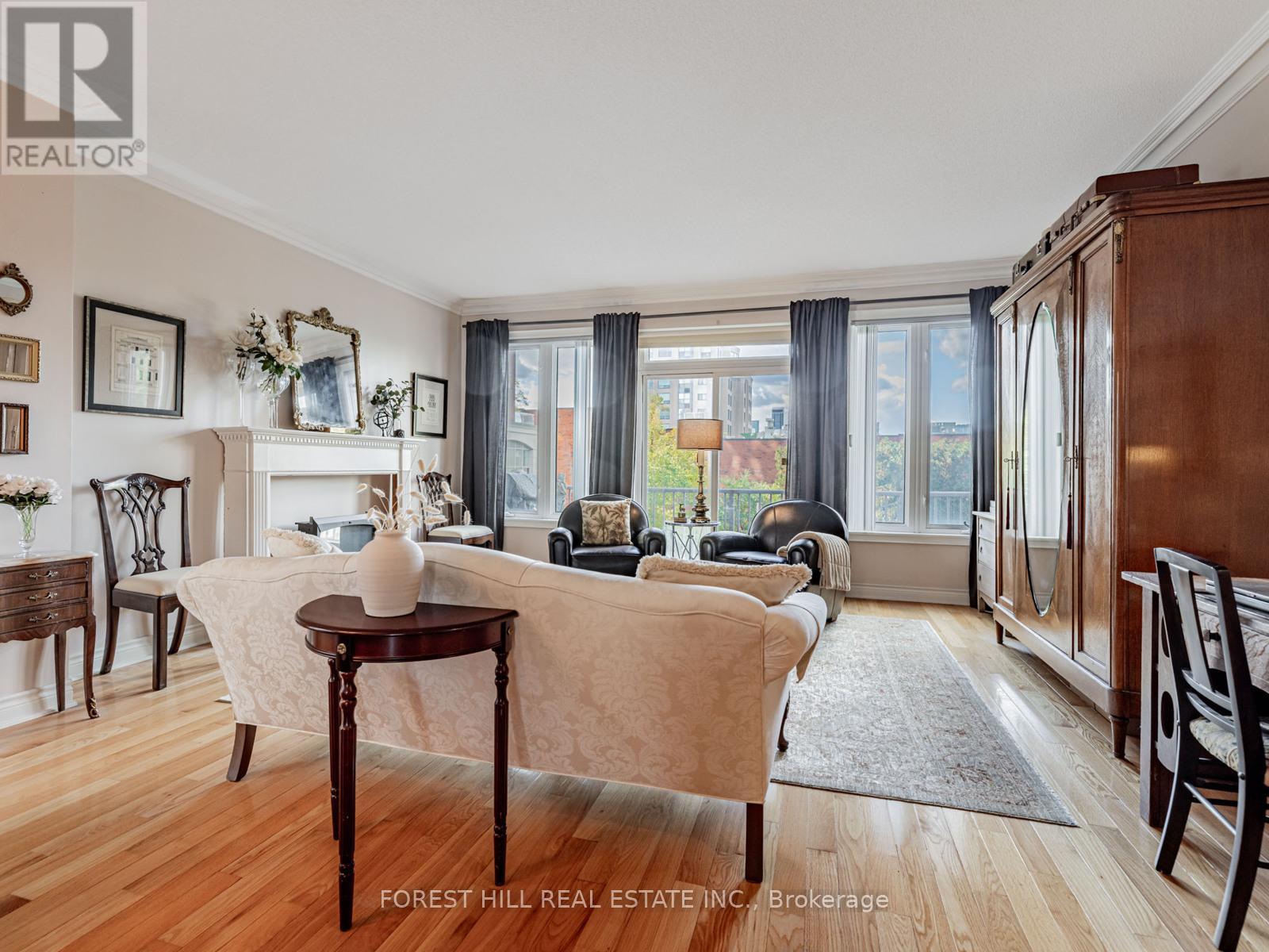Th-A - 2 Clairtrell Road, Toronto, Ontario  M2N 7H5 - Photo 25 - C12752856