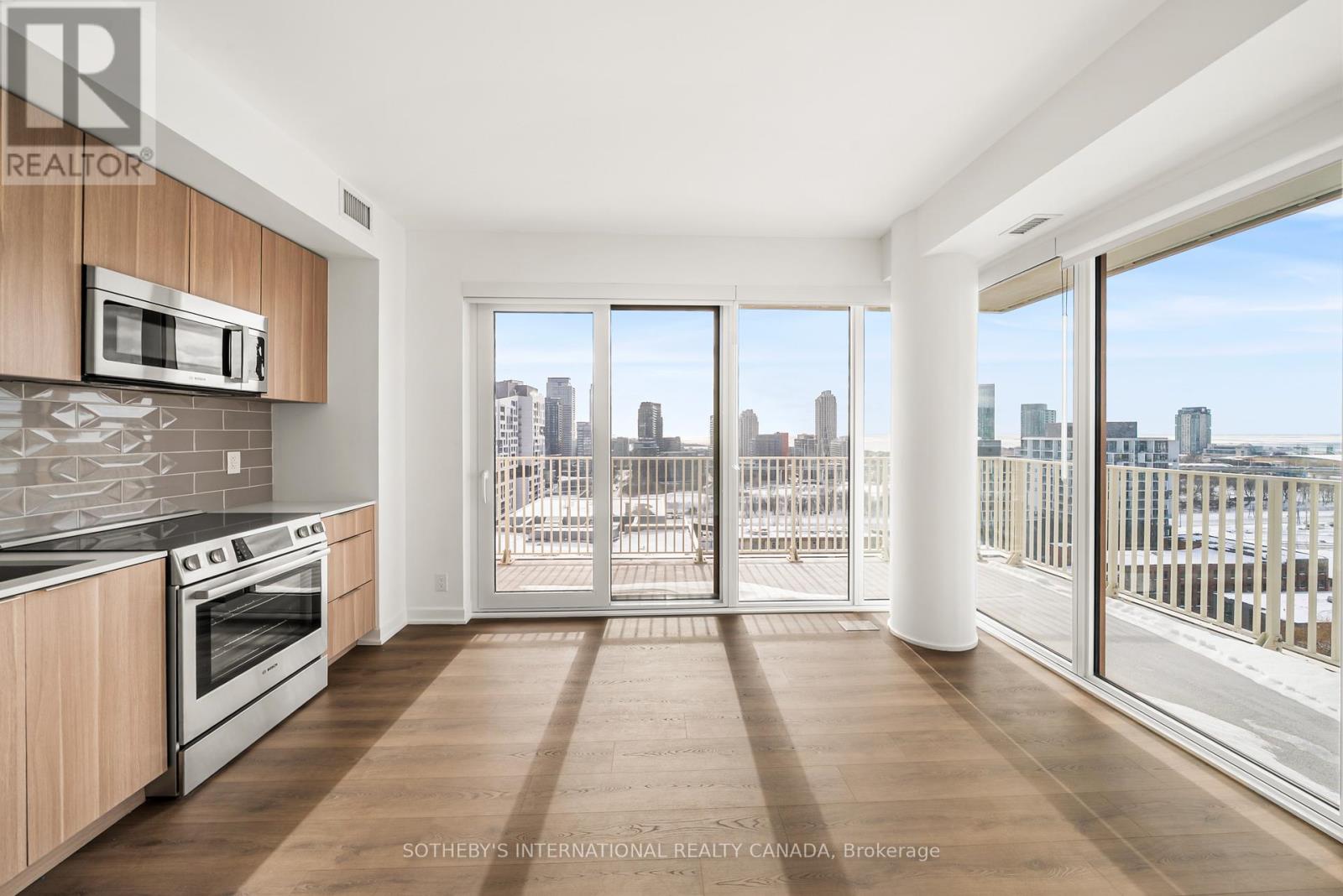 1517 - 88 Bathurst Street, Toronto (Niagara), Ontario  M5V 0W8 - Photo 3 - C12752928