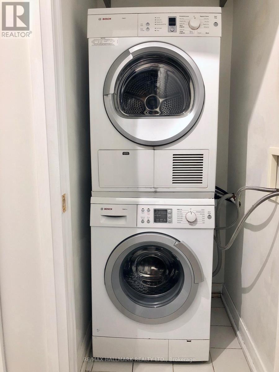 1533 - 111 Elizabeth Street, Toronto, Ontario  M5G 1P7 - Photo 17 - C12752936