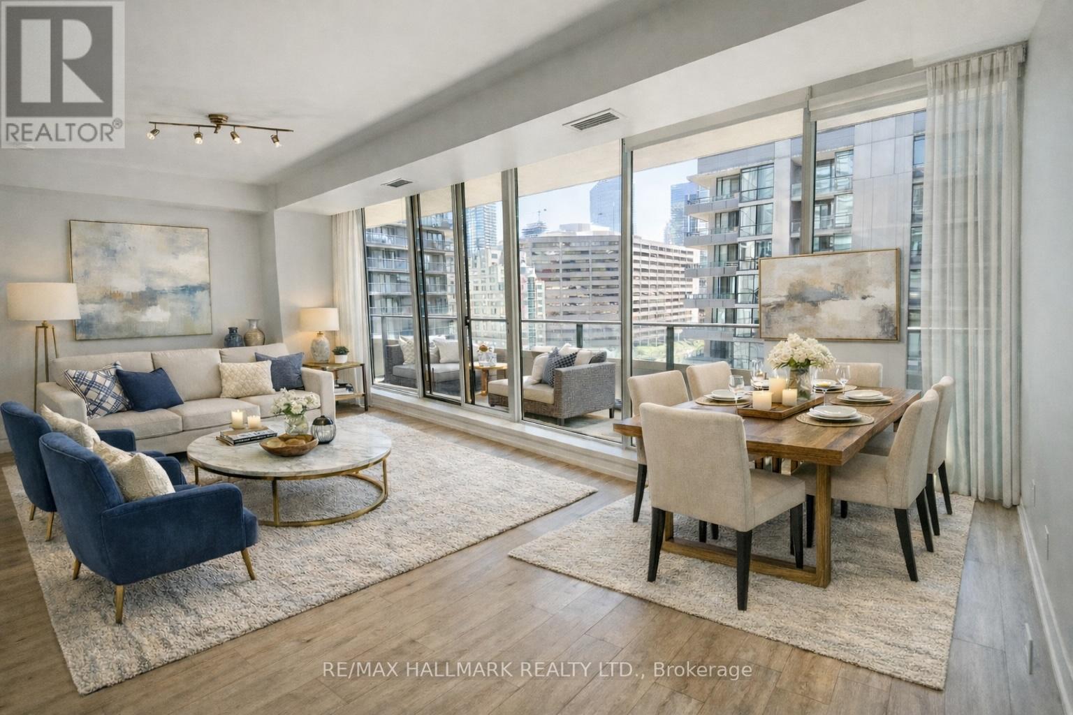 1533 - 111 Elizabeth Street, Toronto, Ontario  M5G 1P7 - Photo 2 - C12752936