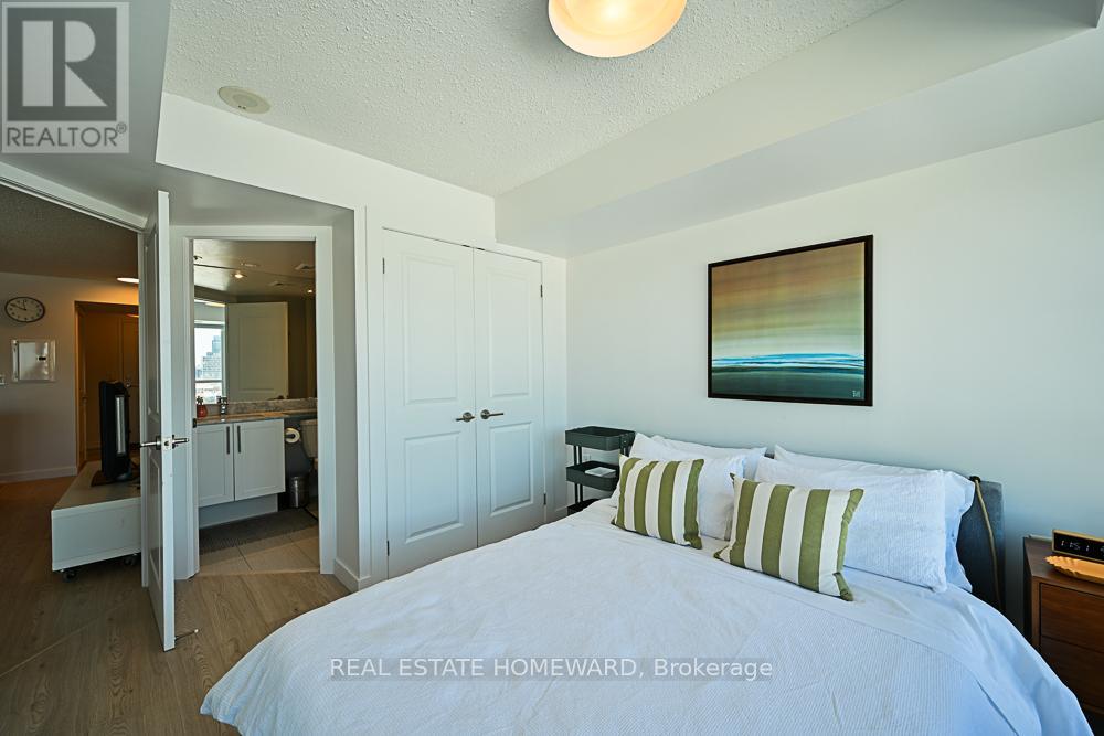 913 - 125 Western Battery Road, Toronto, Ontario  M6K 3R8 - Photo 4 - C12752958