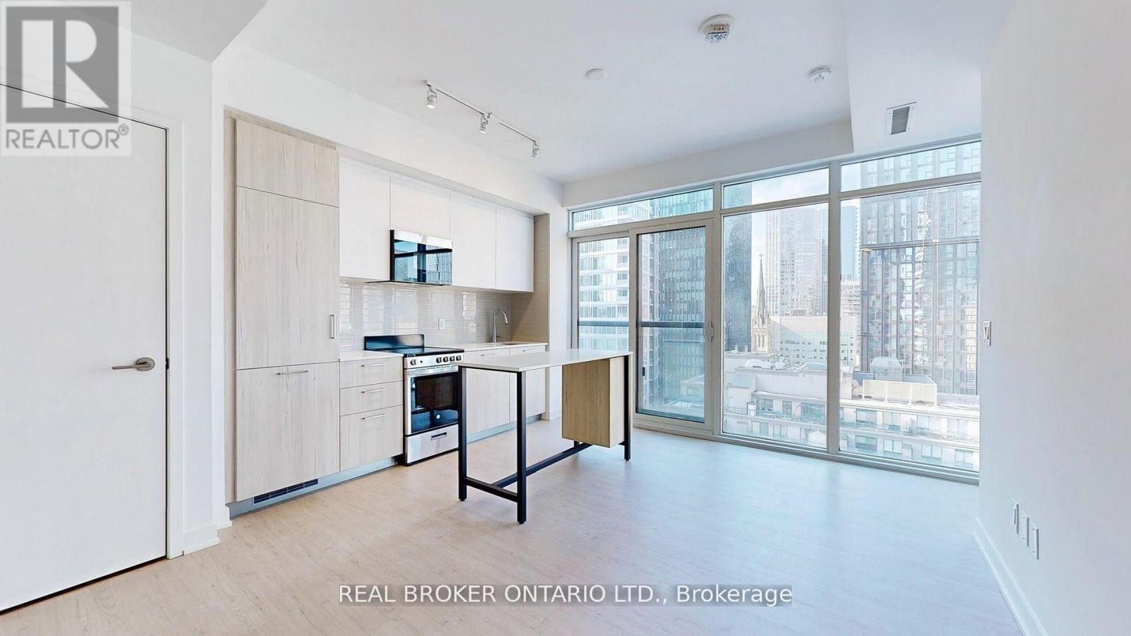 1505 - 65 Mutual Street, Toronto, Ontario  M5B 2A9 - Photo 3 - C12752994