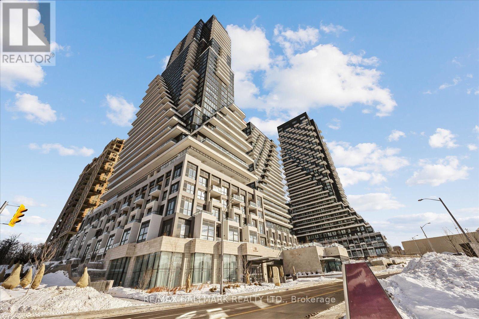 10 INN ON THE PARK DRIVE, toronto (banbury-don mills), Ontario