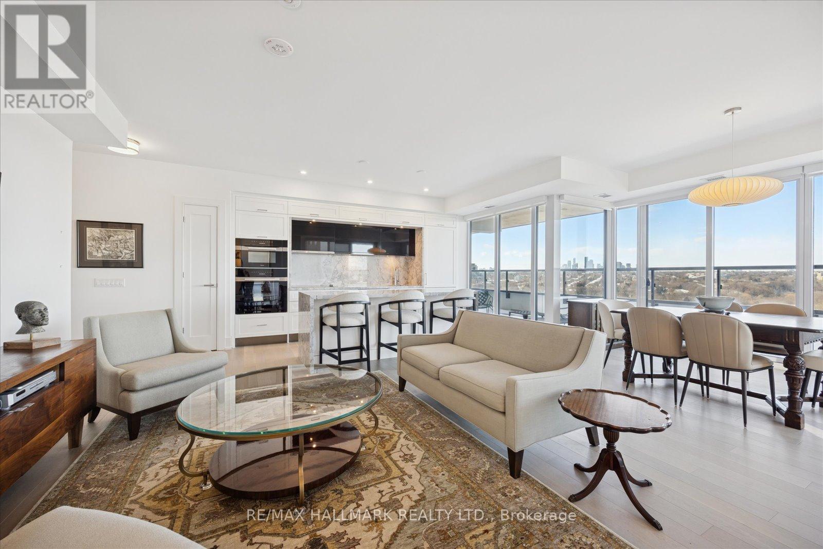 10 Inn On The Park Drive, Toronto (Banbury-Don Mills), Ontario  M3C 0P9 - Photo 12 - C12753106