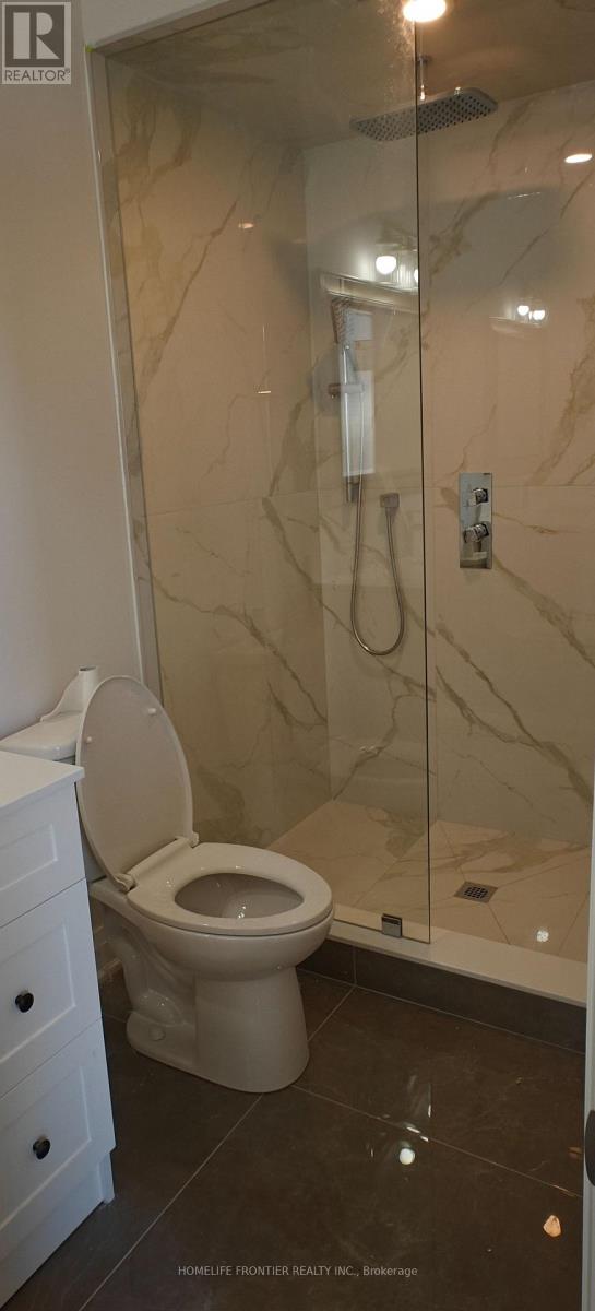 250 Cameron Avenue, Toronto, Ontario  M2N 1E7 - Photo 14 - C12753182