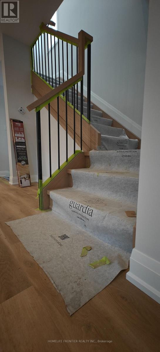 250 Cameron Avenue, Toronto, Ontario  M2N 1E7 - Photo 6 - C12753182