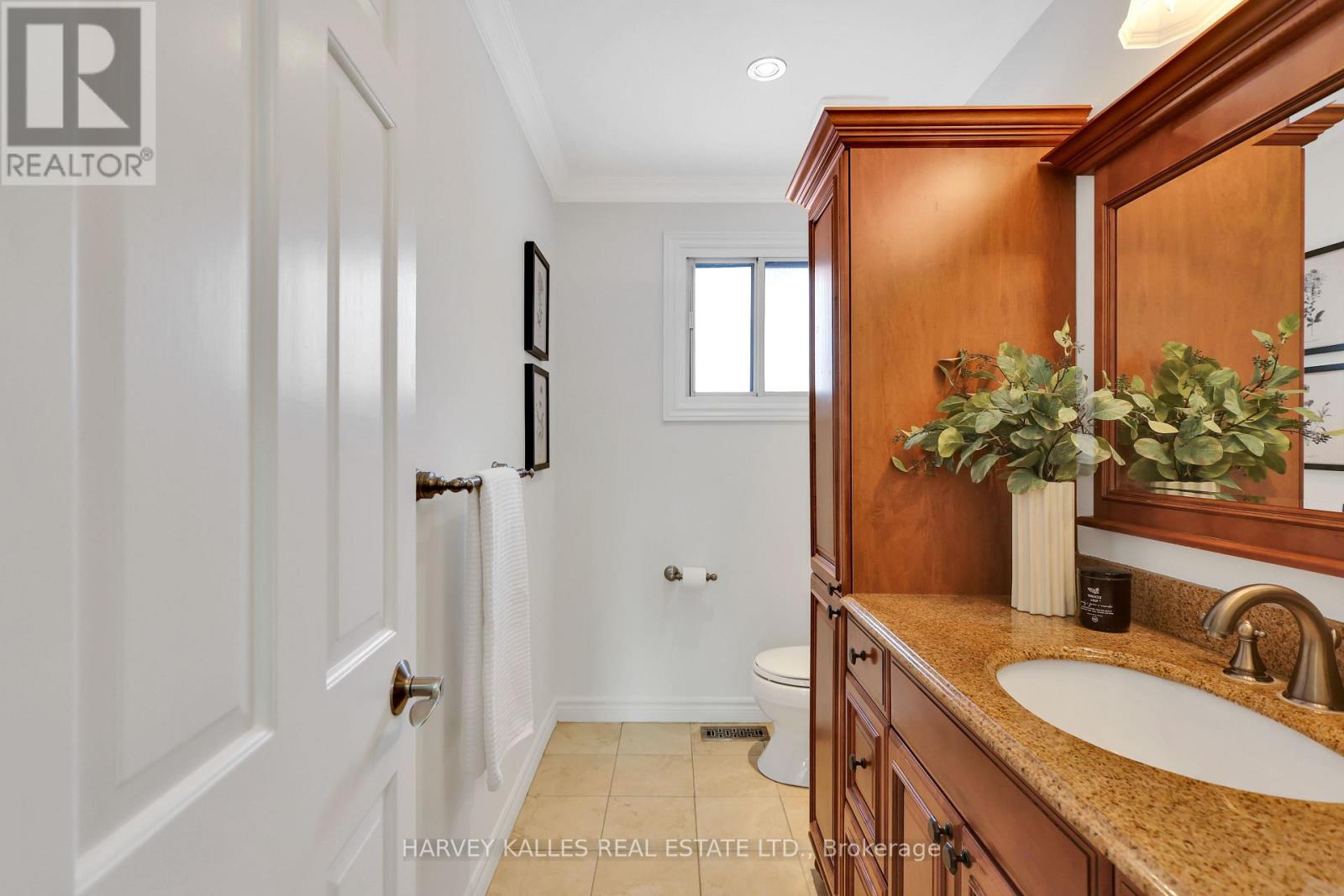 17 Loganberry Crescent, Toronto, Ontario  M2H 3H3 - Photo 20 - C12753186