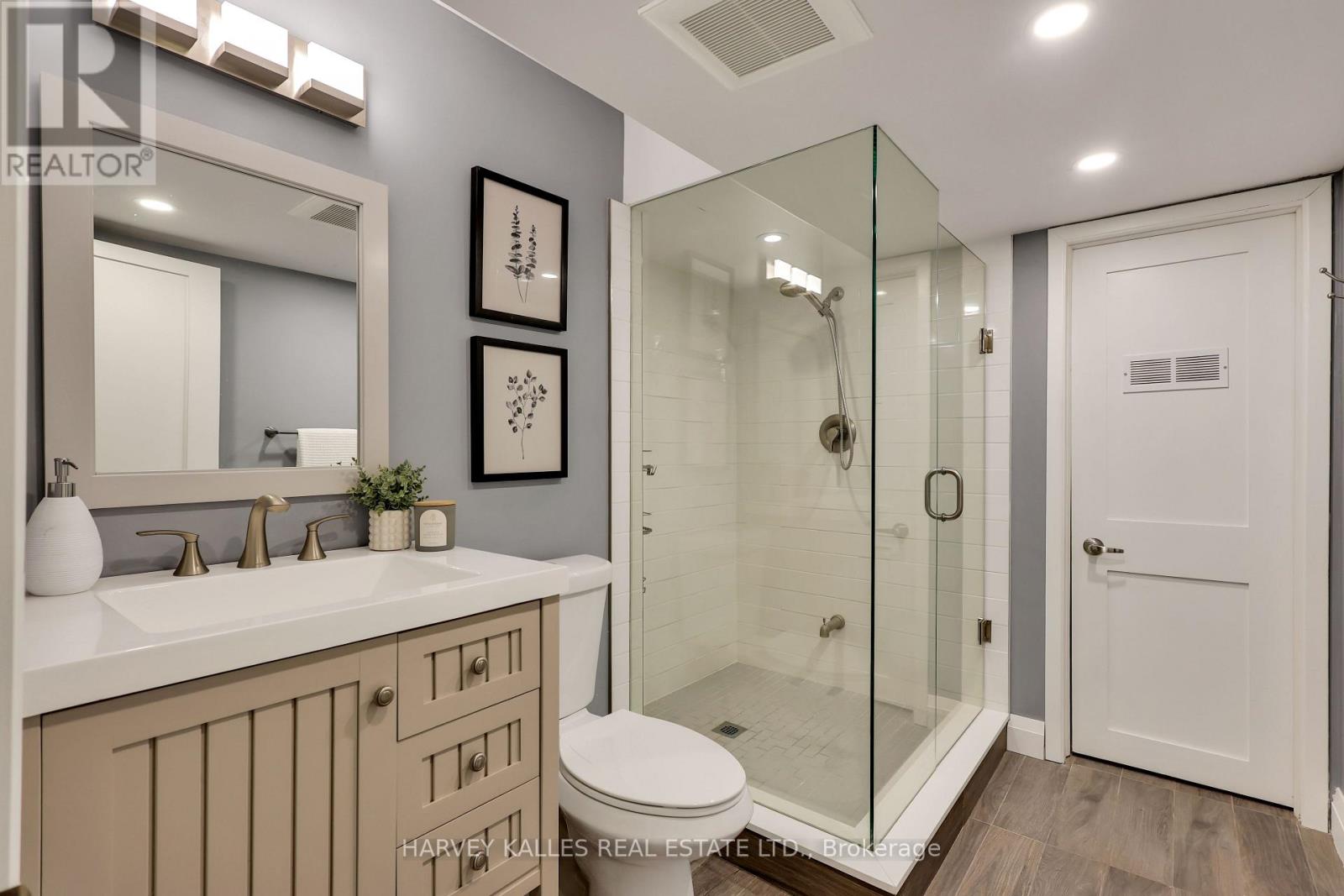 17 Loganberry Crescent, Toronto, Ontario  M2H 3H3 - Photo 25 - C12753186