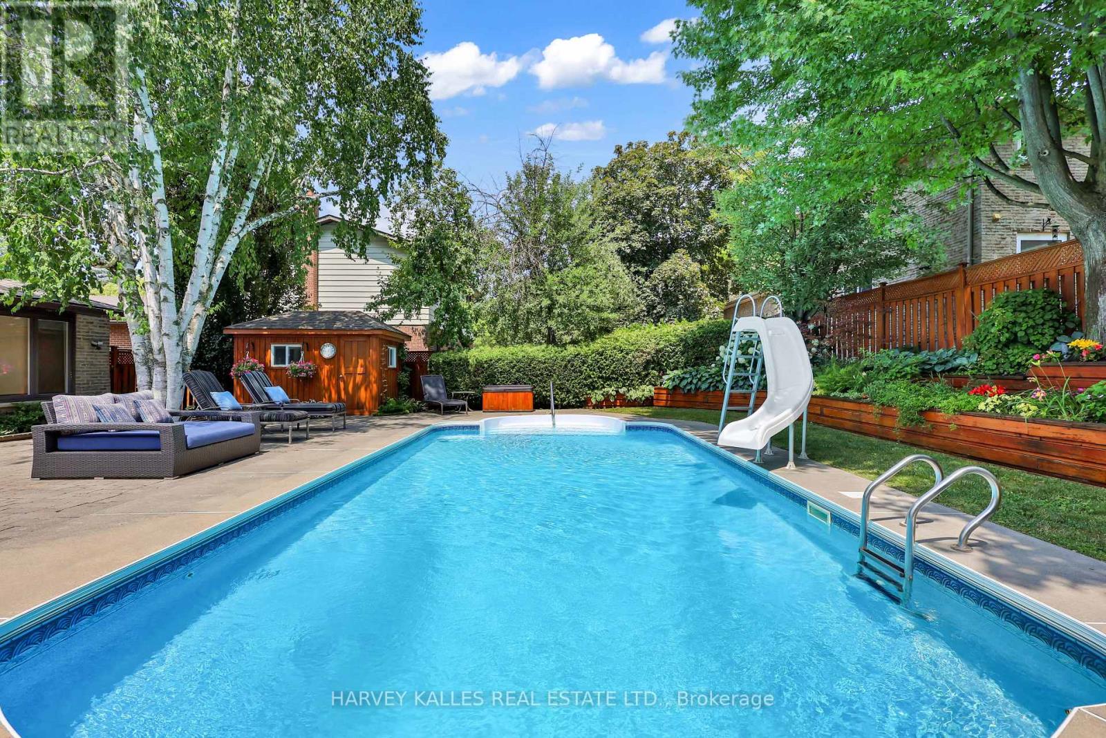 17 Loganberry Crescent, Toronto, Ontario  M2H 3H3 - Photo 34 - C12753186