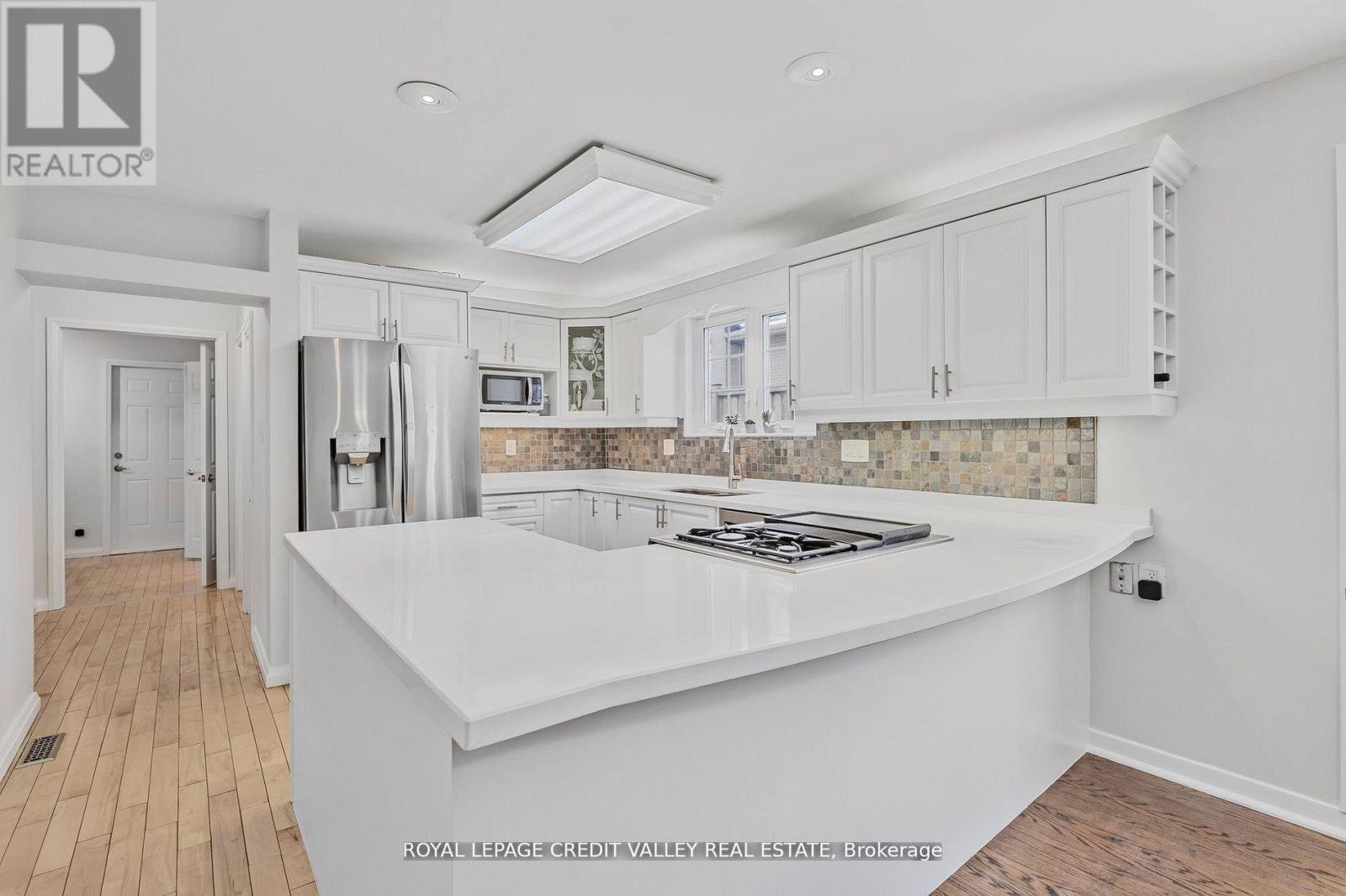 36 Lockton Crescent, Brampton, Ontario  L6W 1C3 - Photo 16 - W12675684