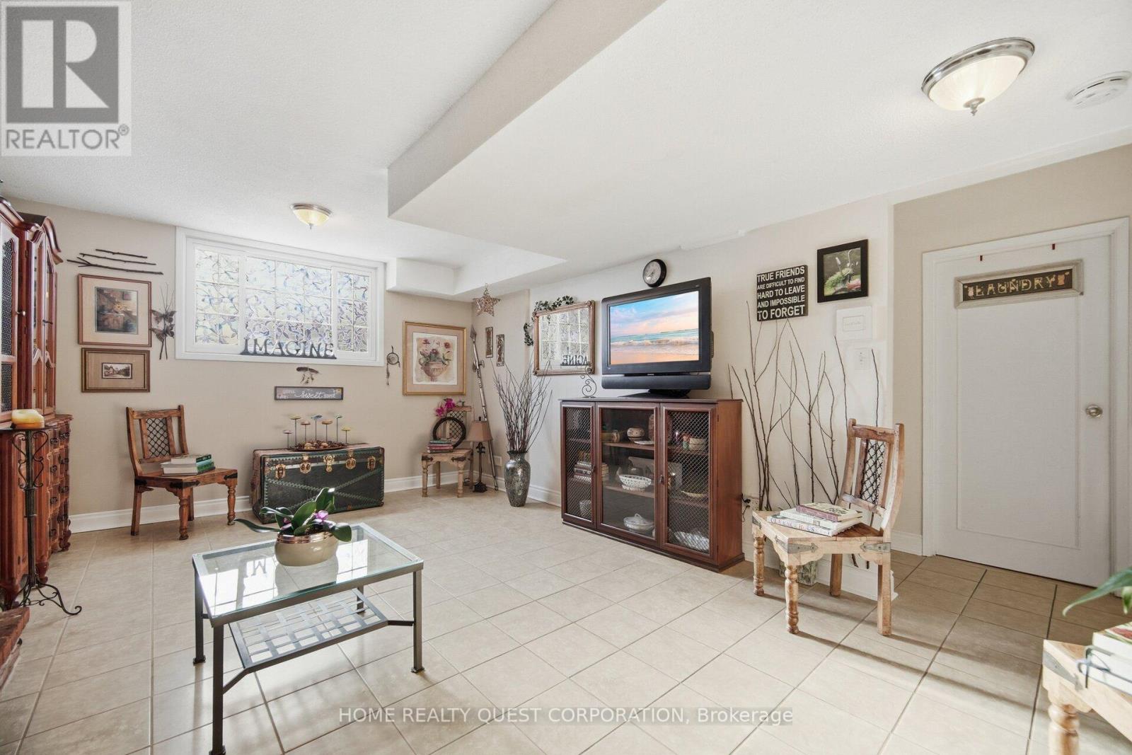 6330 Lorca Crescent, Mississauga, Ontario  L5N 2J4 - Photo 30 - W12752554