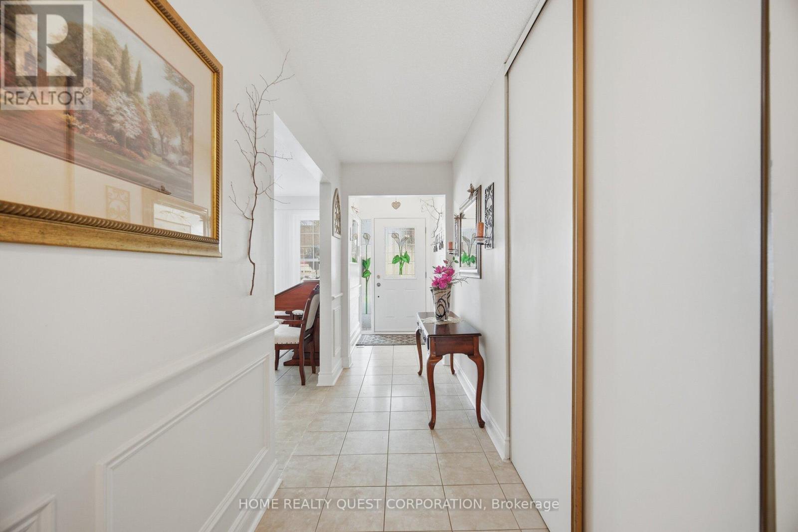 6330 Lorca Crescent, Mississauga, Ontario  L5N 2J4 - Photo 7 - W12752554