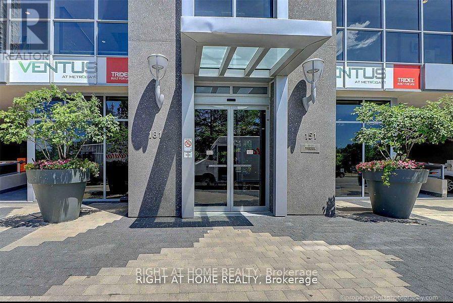 2702 - 151 VILLAGE GREEN SQUARE, Toronto, Ontario