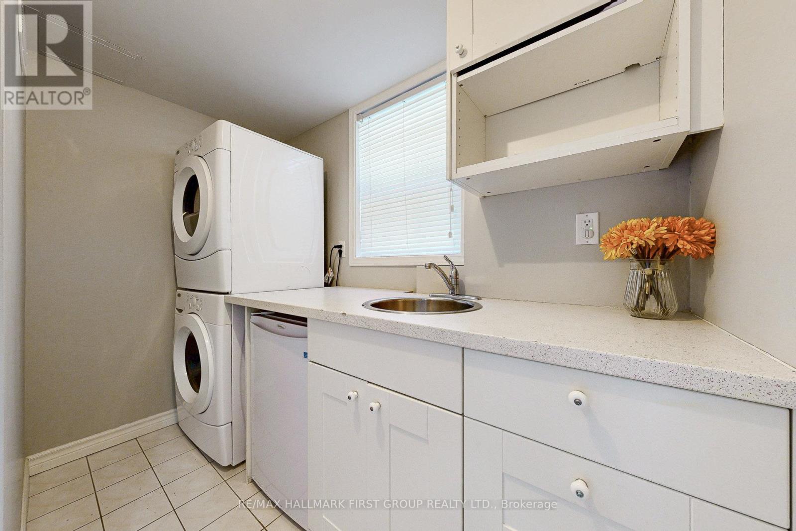 10 - 575 Steeple Hill, Pickering, Ontario  L1V 7E4 - Photo 47 - E12753068