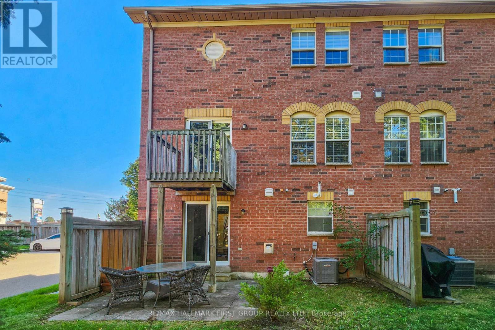 10 - 575 Steeple Hill, Pickering, Ontario  L1V 7E4 - Photo 49 - E12753068