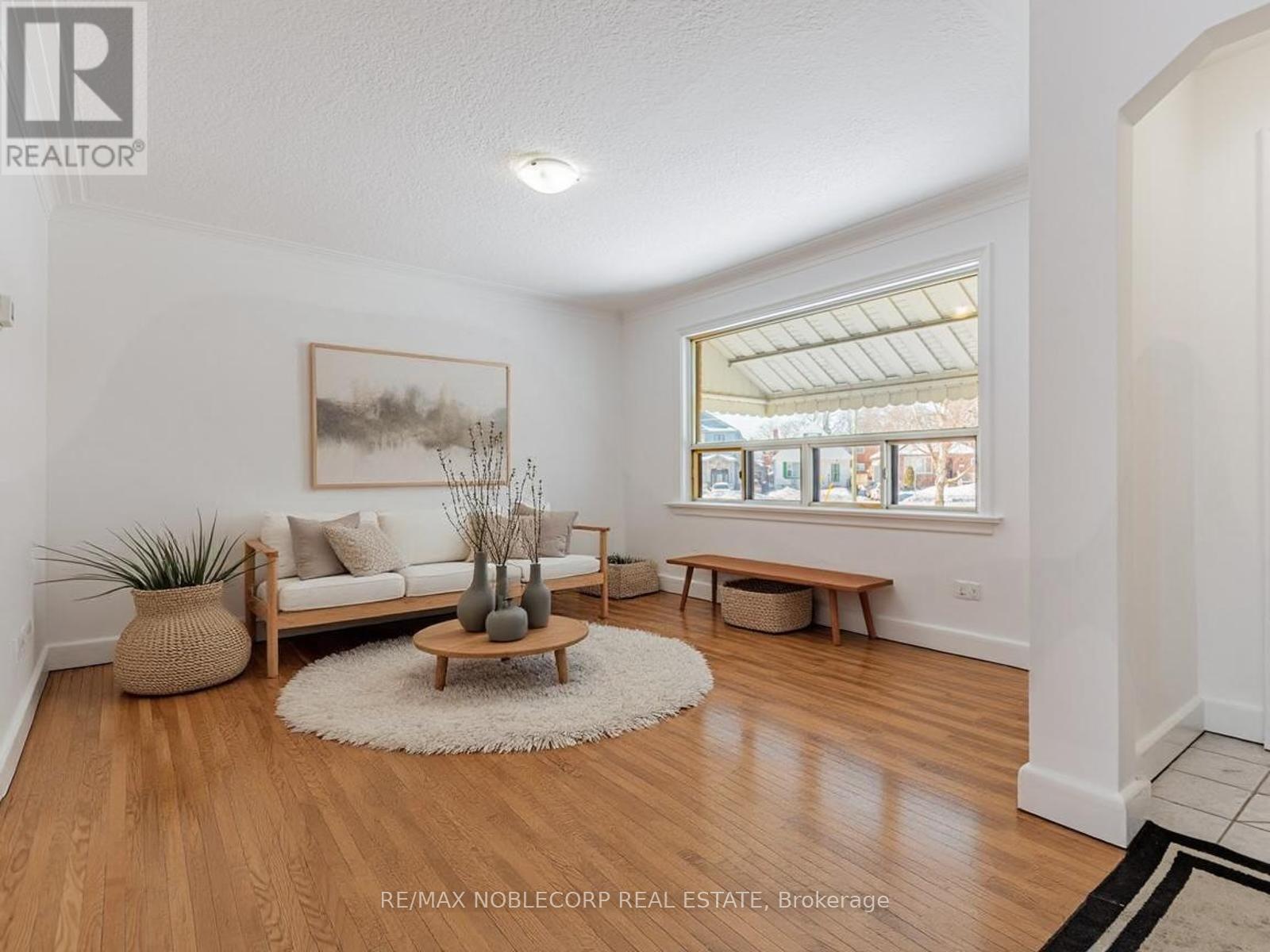 93 Mcintosh Street, Toronto, Ontario  M1N 3Y6 - Photo 4 - E12753092