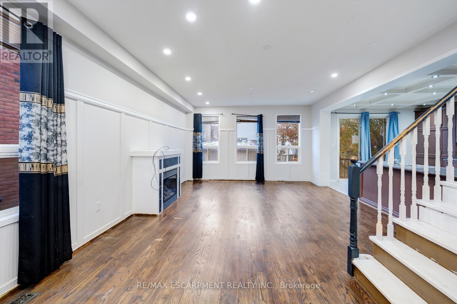 1140 Beneford Road, Oshawa, Ontario  L1K 0A2 - Photo 3 - E12753154