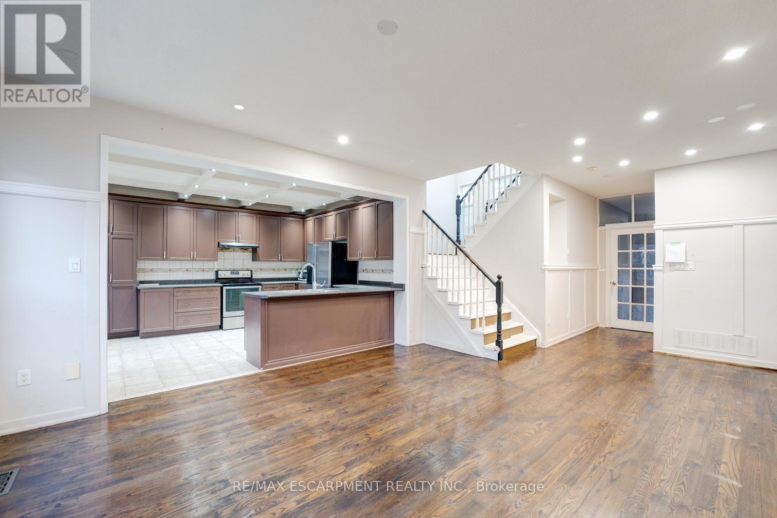 1140 Beneford Road, Oshawa, Ontario  L1K 0A2 - Photo 5 - E12753154