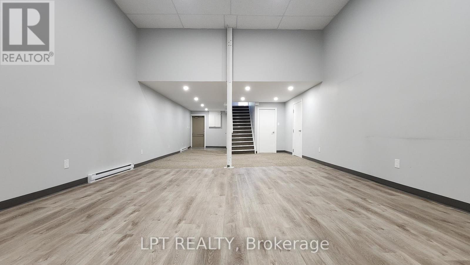 Midfloor - 59 Collier Street, Barrie, Ontario  L4M 1G7 - Photo 13 - S12637912