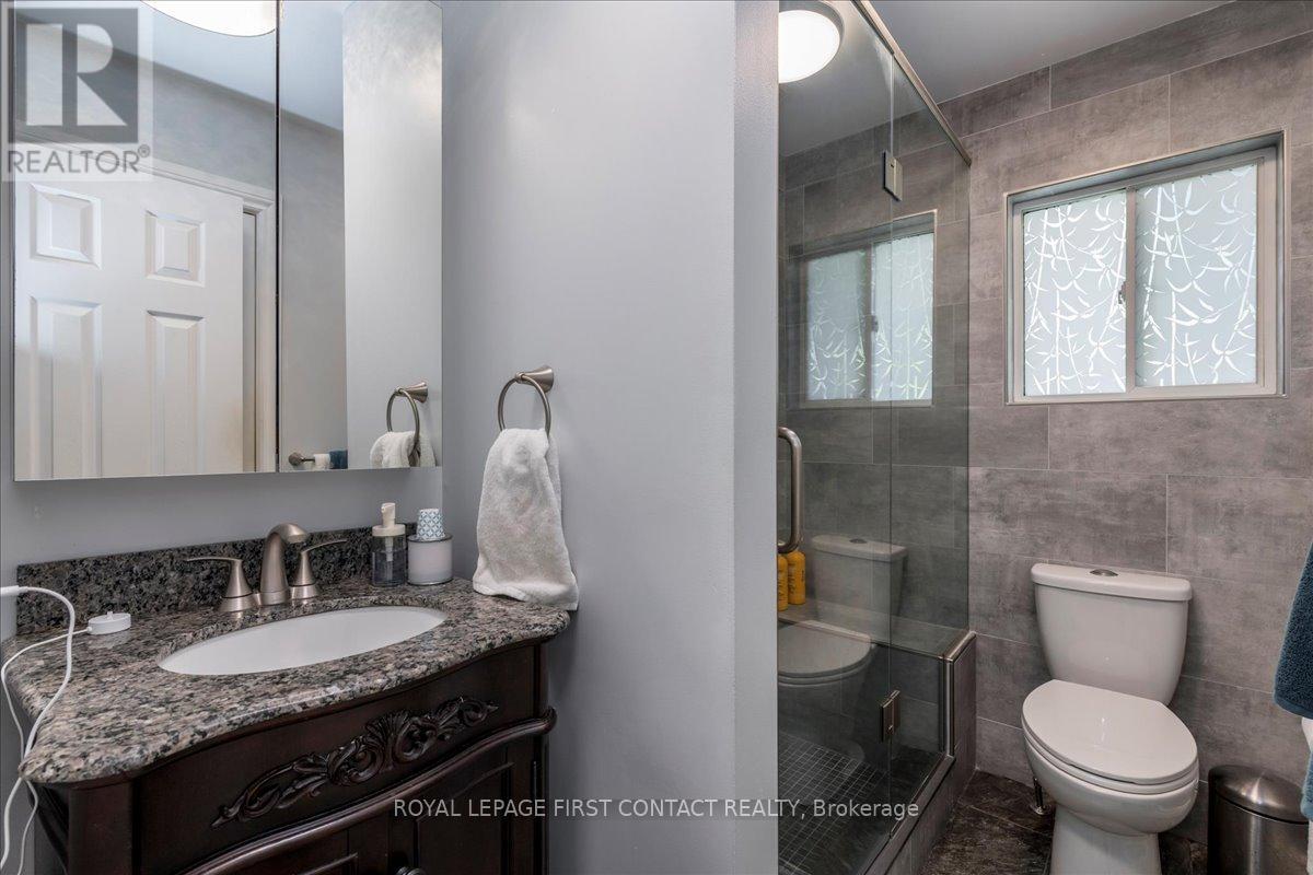 701 Happy Vale Drive, Innisfil, Ontario  L9S 2E6 - Photo 15 - N12752956