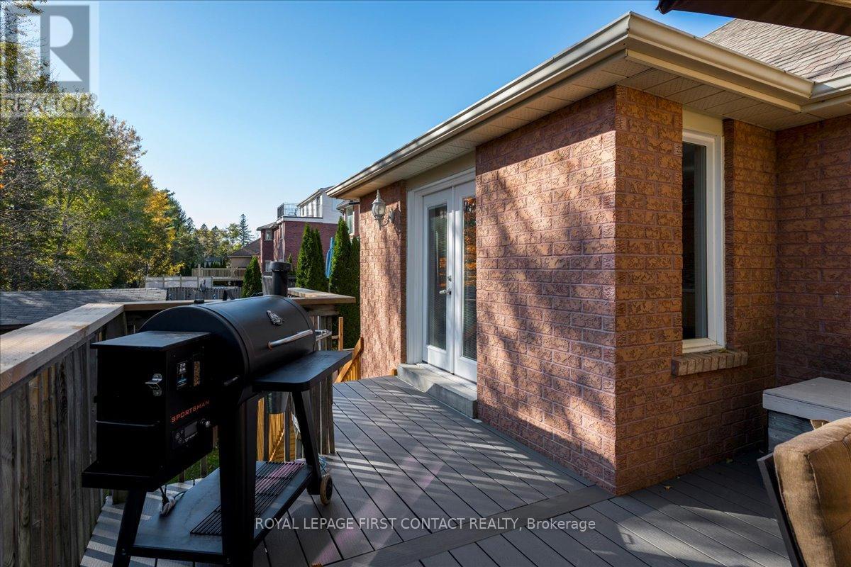 701 Happy Vale Drive, Innisfil, Ontario  L9S 2E6 - Photo 24 - N12752956