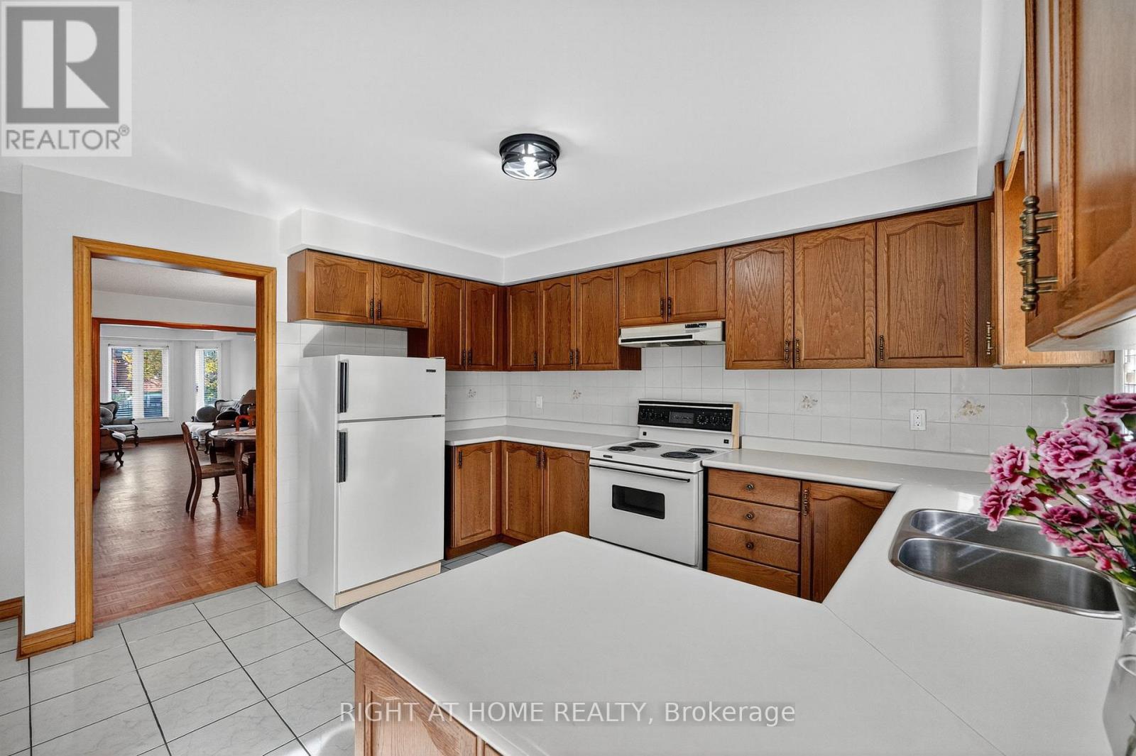 291 Andy Crescent, Vaughan, Ontario  L4H 1C3 - Photo 11 - N12753022