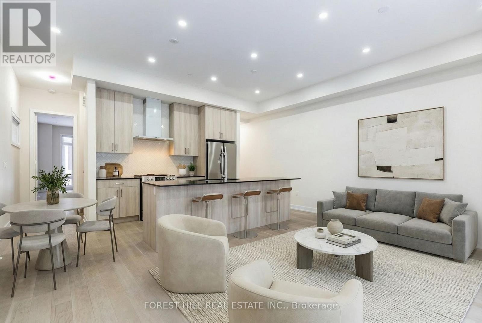 15 Ingersoll Lane, Richmond Hill, Ontario  L4E 1G9 - Photo 5 - N12753054