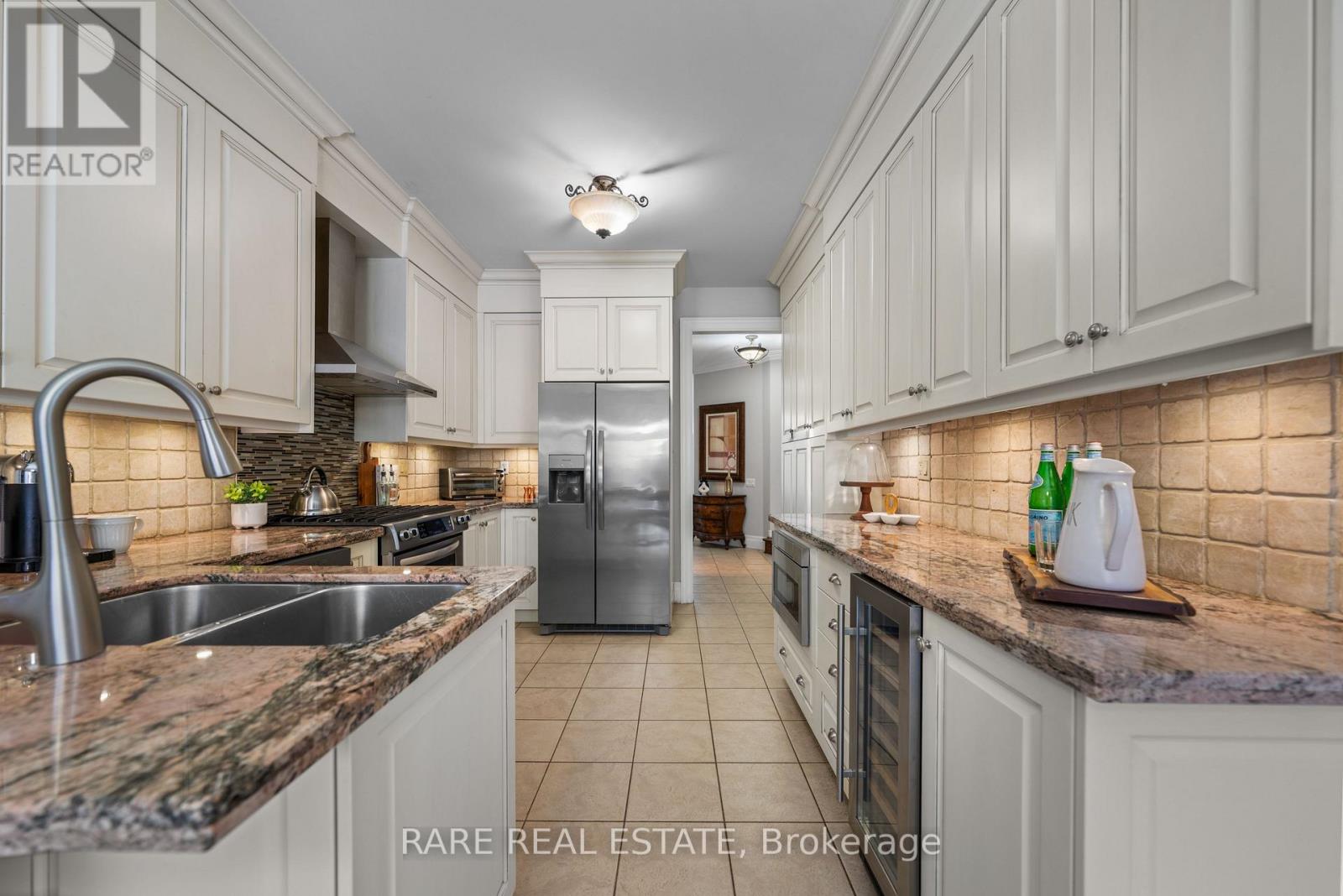 32 Strauss Road, Vaughan, Ontario  L4J 8Z6 - Photo 10 - N12753072