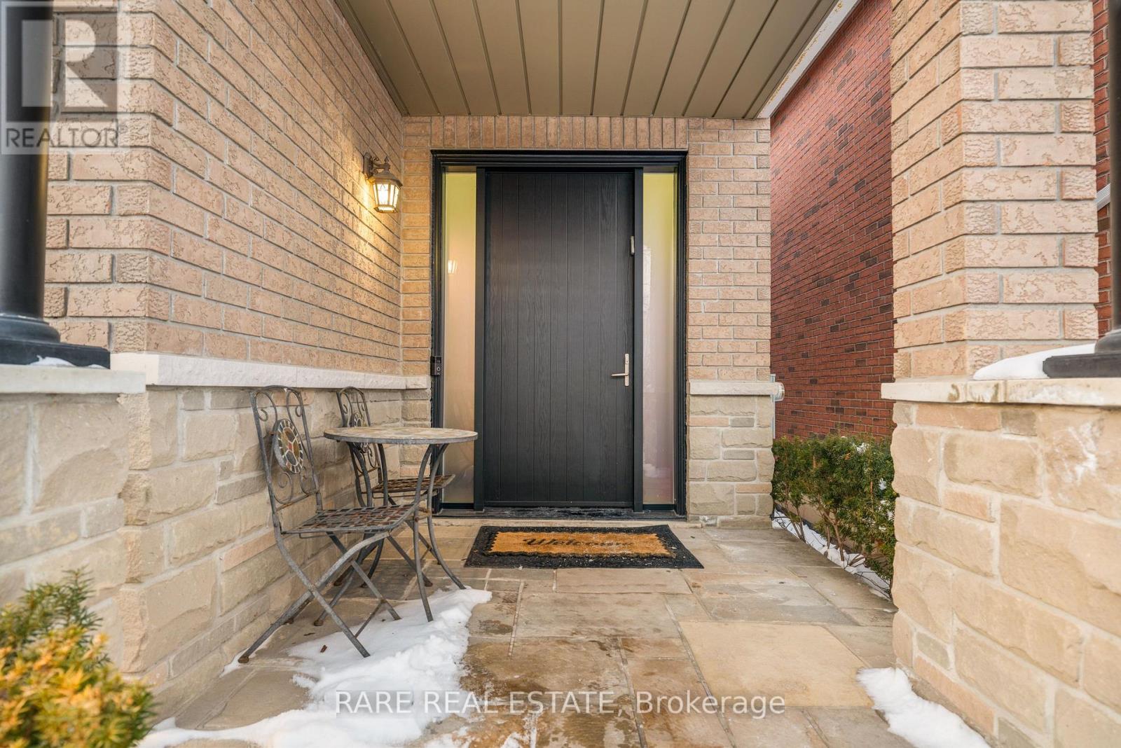 32 Strauss Road, Vaughan, Ontario  L4J 8Z6 - Photo 2 - N12753072