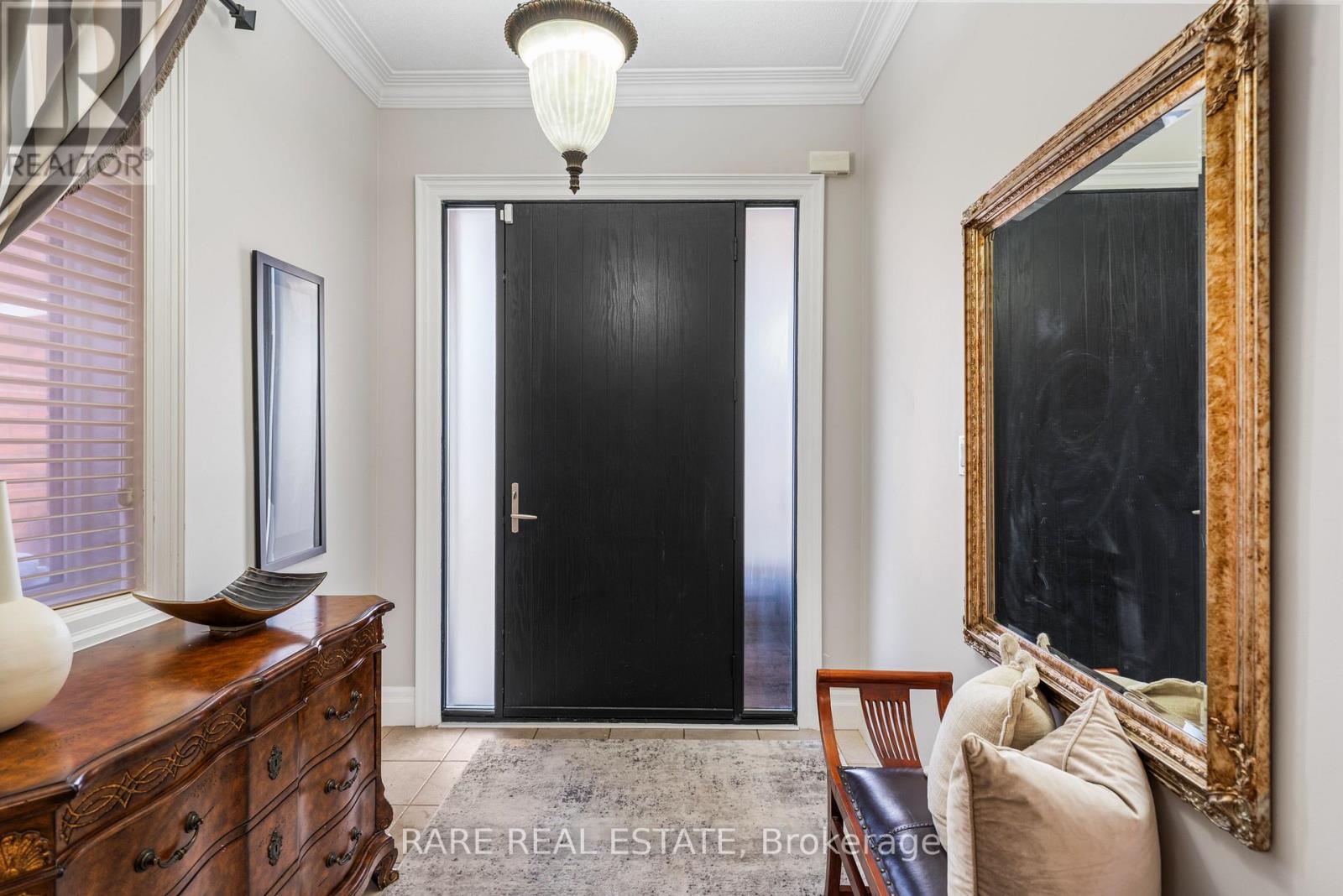 32 Strauss Road, Vaughan, Ontario  L4J 8Z6 - Photo 3 - N12753072