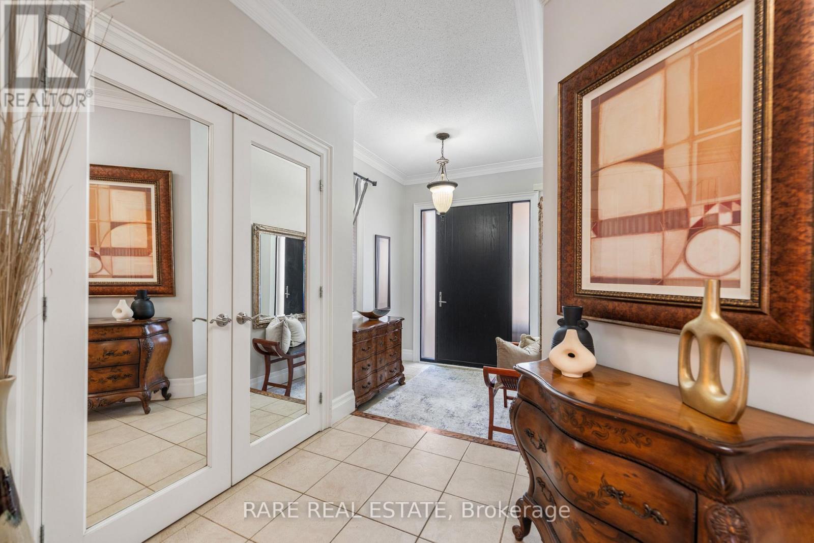 32 Strauss Road, Vaughan, Ontario  L4J 8Z6 - Photo 4 - N12753072