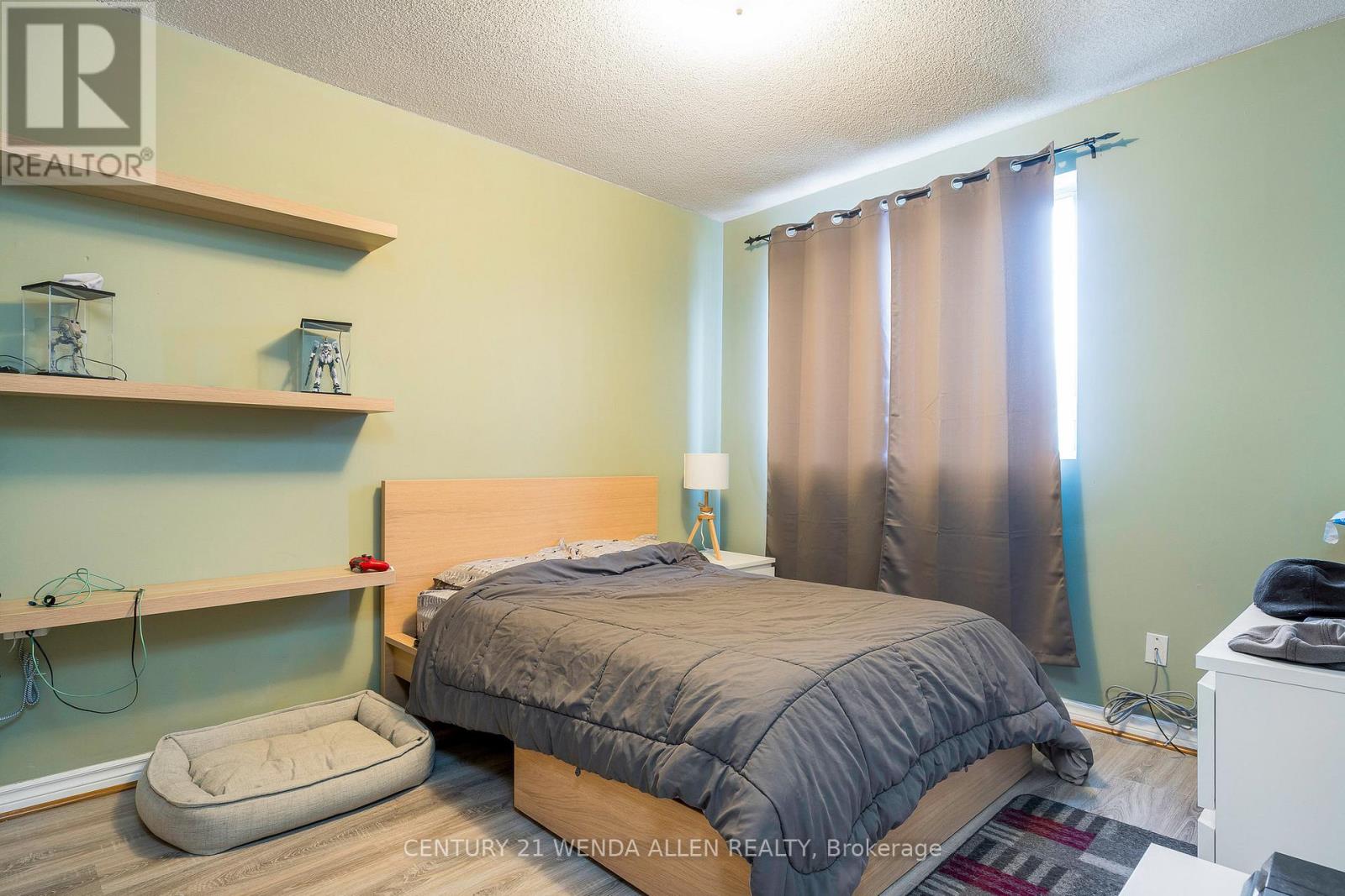 70 Victoria Street E, New Tecumseth, Ontario  L9R 1R2 - Photo 14 - N12753100