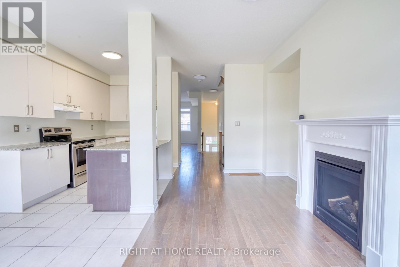 53 Sandwell Street, Vaughan, Ontario  L4H 4R2 - Photo 9 - N12753132